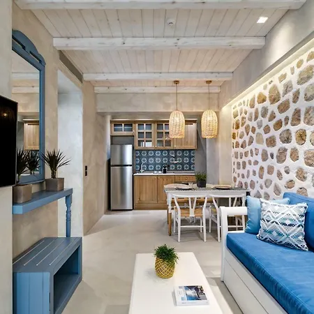 Estia Boutique Lejlighedshotel 4*