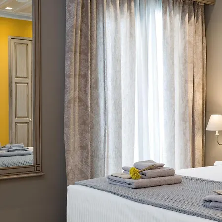 Estia Boutique Aparthotel 4*